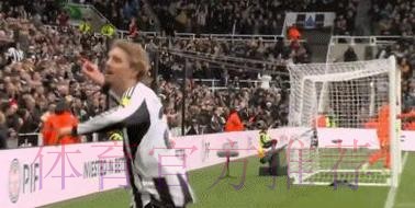 沃尔特马德双响!英超生涯首次,拒绝体毛越位,球迷从嘘声到欢呼 沃尔特马德双响!英超生涯首次,拒绝体毛越位,球迷从嘘声到欢呼