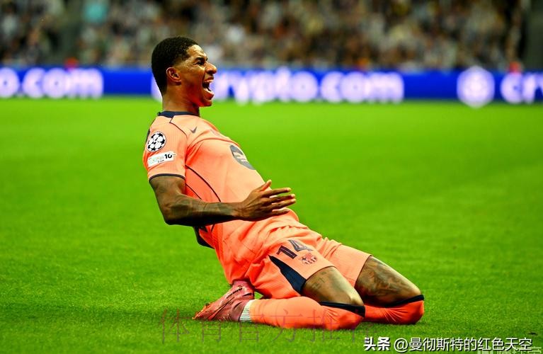 ESPN:皇马后防引援关注施洛特贝克和雅奎特 ESPN:皇马后防引援关注施洛特贝克和雅奎特