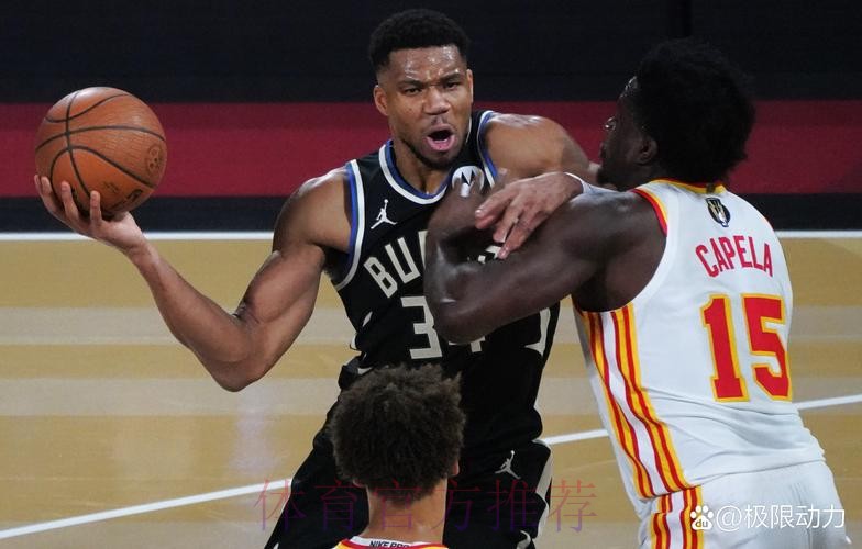 麦科勒姆关键时刻连得5分,老鹰追到4分雄鹿叫停 麦科勒姆关键时刻连得5分,老鹰追到4分雄鹿叫停