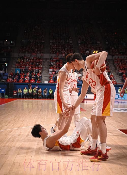 中国男篮强硬名场面！我们不惹事但也不怕事！